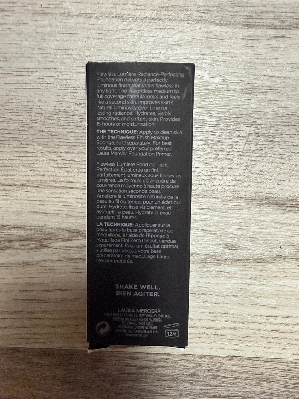 New Laura Mercier Flawless Lumière Foundation    OC1 Alabaster